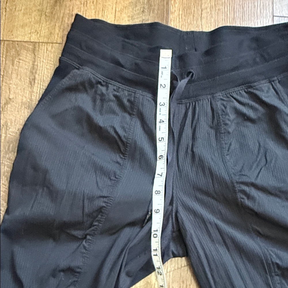 lululemon athletica Black Joggers - Picture 6 of 9